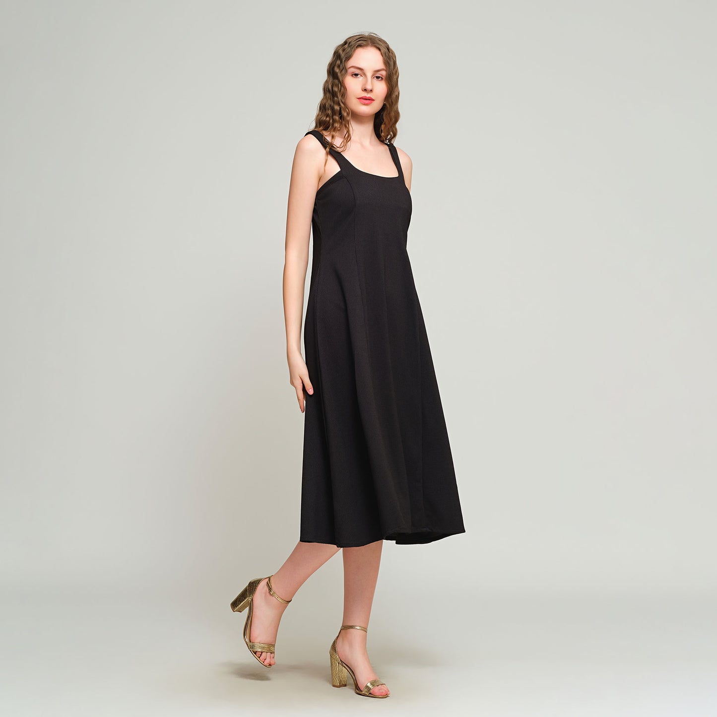 Irisa Midi Dress - Black