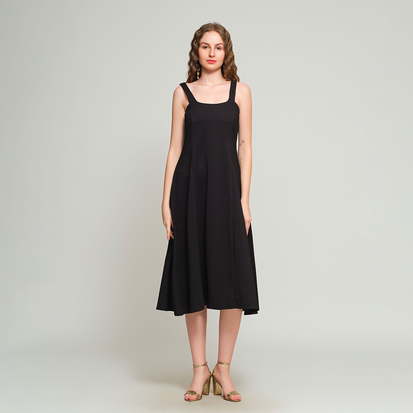 Irisa Midi Dress - Black