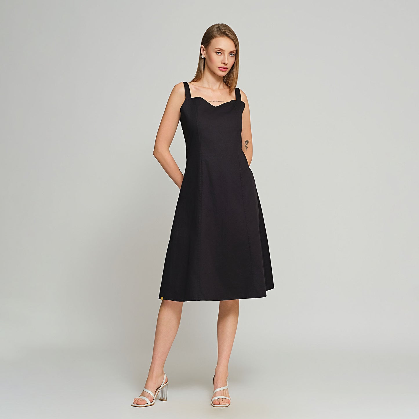 Nova Convertible & Reversible Dress - Black